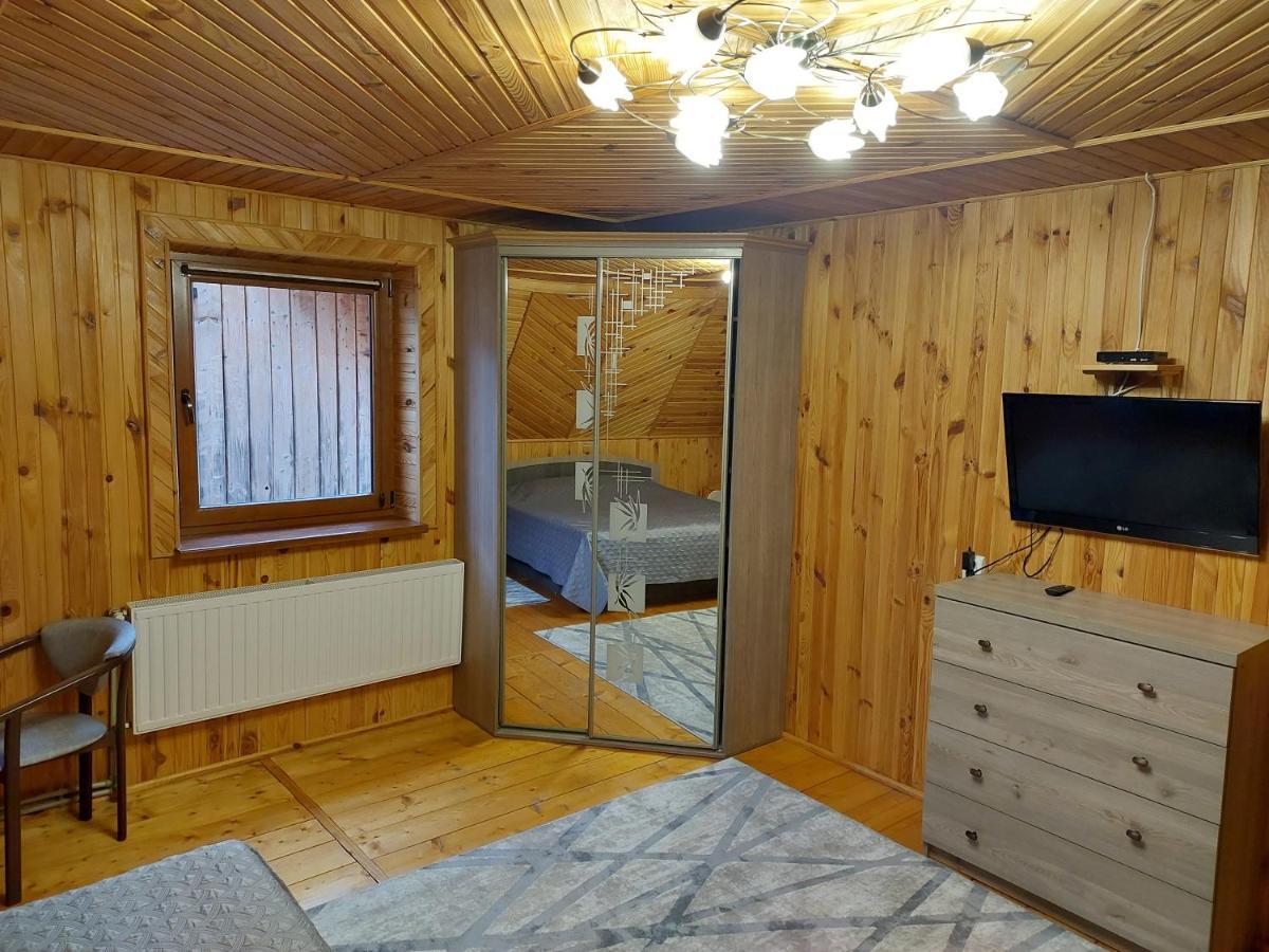 Holiday Home La Vіta Яремча Экстерьер фото