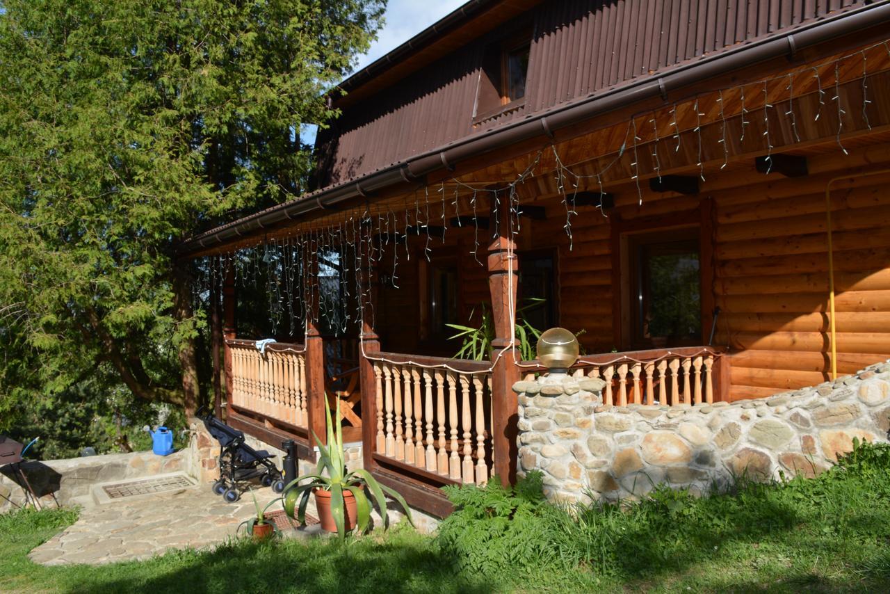 Holiday Home La Vіta Яремча Экстерьер фото